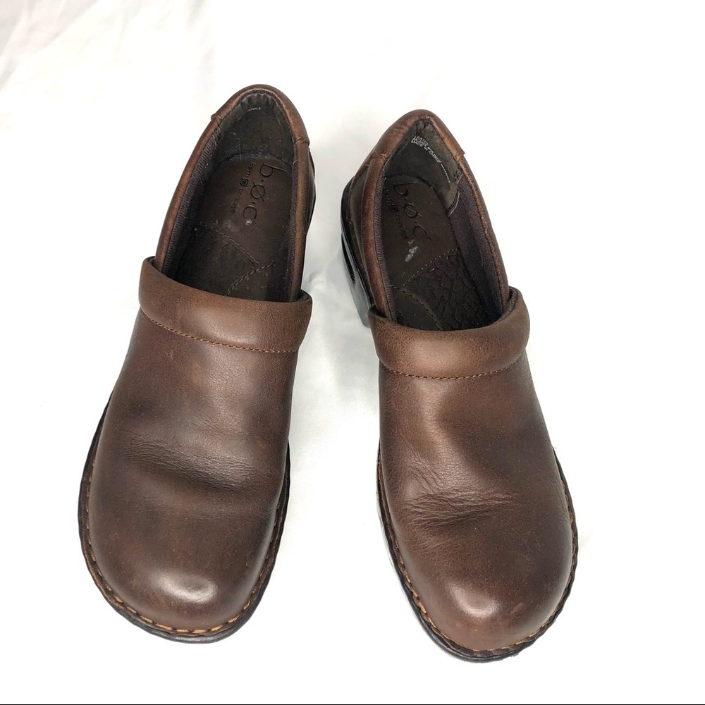 Women’s B.O.C. Brown Leather Clogs Sz 9 - Picture 2 of 15